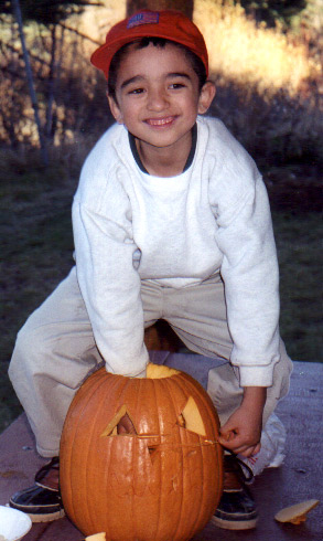 Dom with Pumpkin